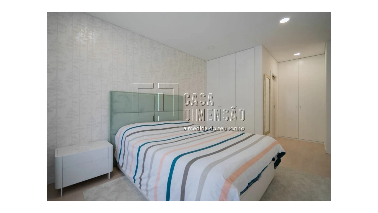 Apartamento T2 para Venda em Carnaxide e Queijas Foto 64