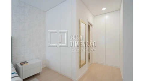 Apartamento T2 para Venda em Carnaxide e Queijas