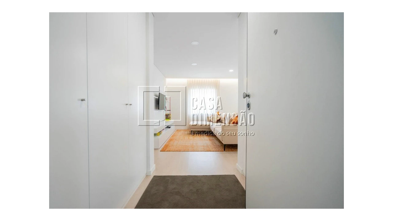 Apartamento T2 para Venda em Venteira Foto 2