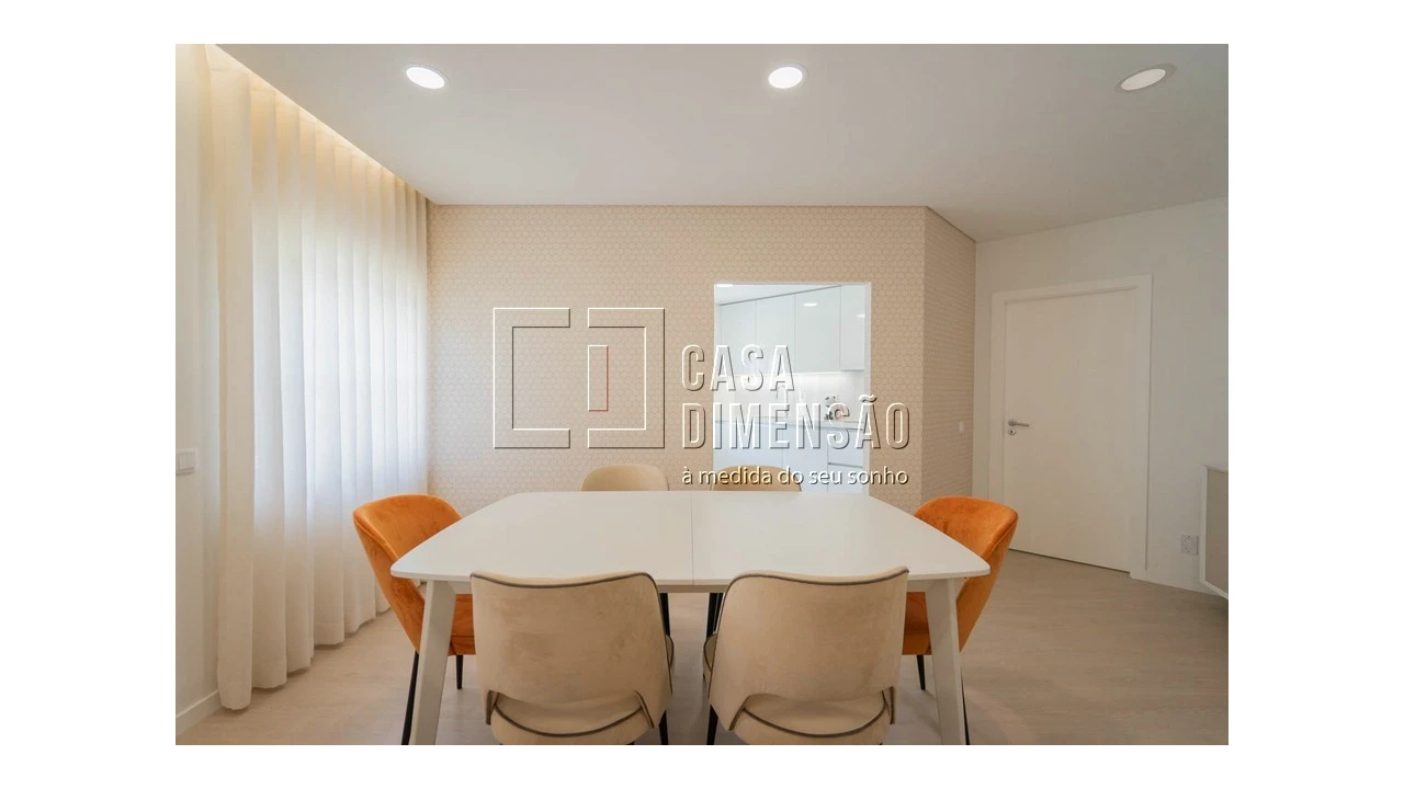 Apartamento T2 para Venda em Venteira Foto 16