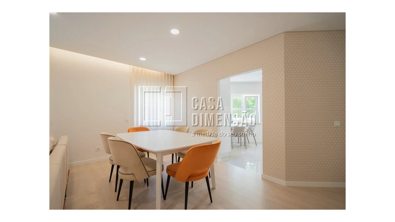 Apartamento T2 para Venda em Venteira Foto 23
