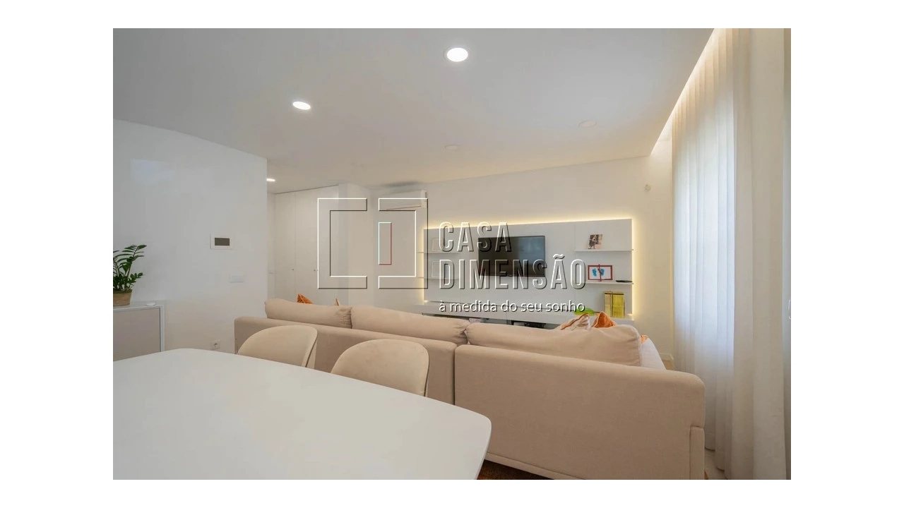 Apartamento T2 para Venda em Venteira Foto 28