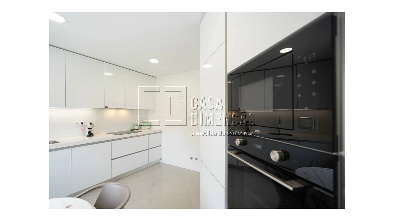 Apartamento T2 para Venda em Venteira Foto 38