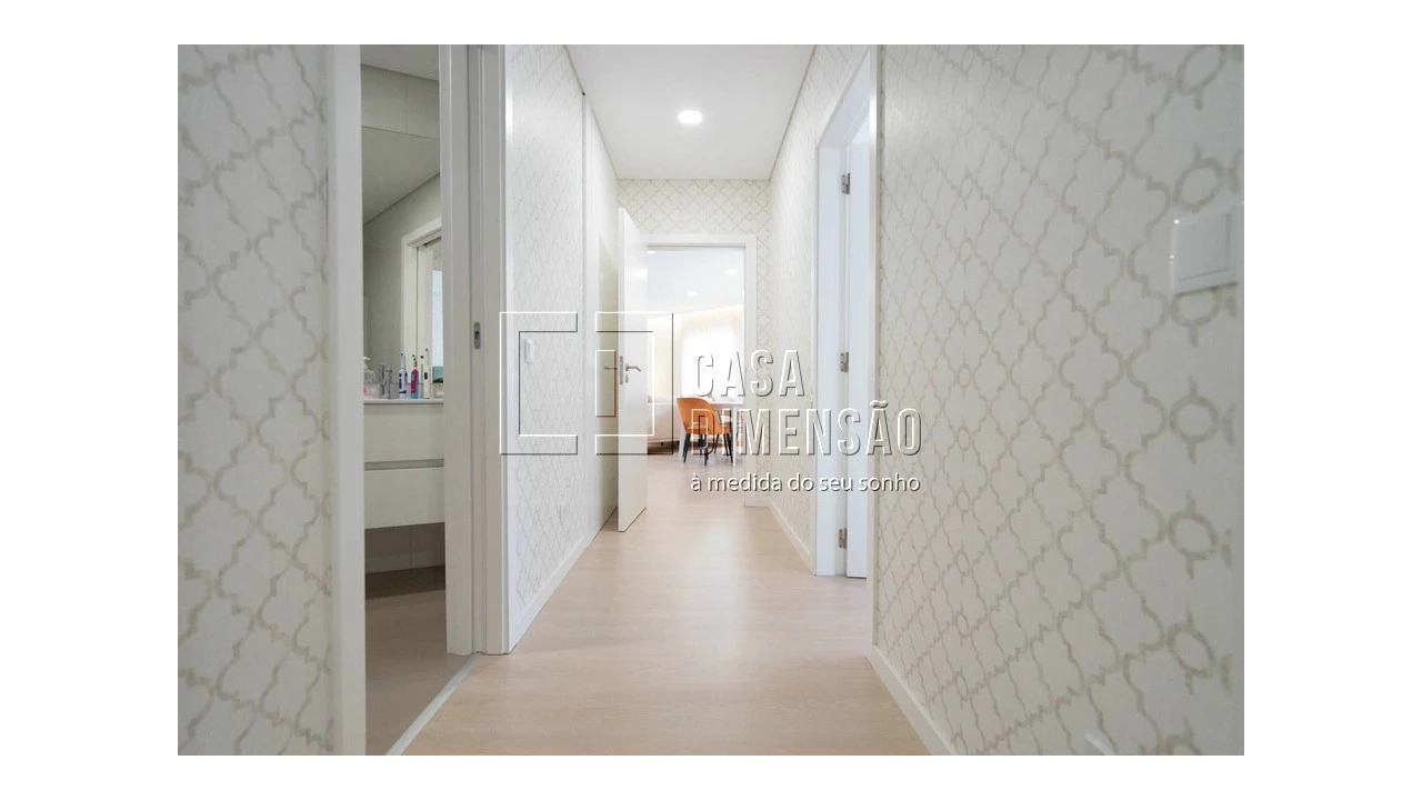 Apartamento T2 para Venda em Venteira Foto 44