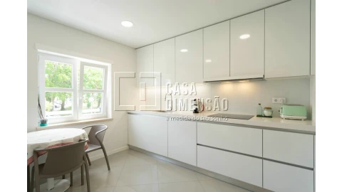 Apartamento T2 para Venda em Venteira
