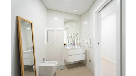 Apartamento T2 para Venda em Venteira