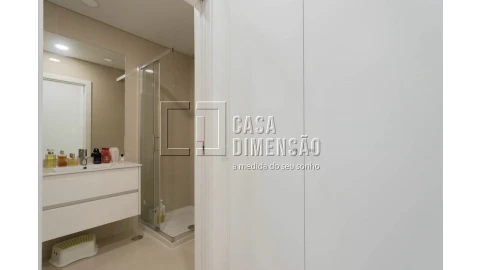 Apartamento T2 para Venda em Venteira