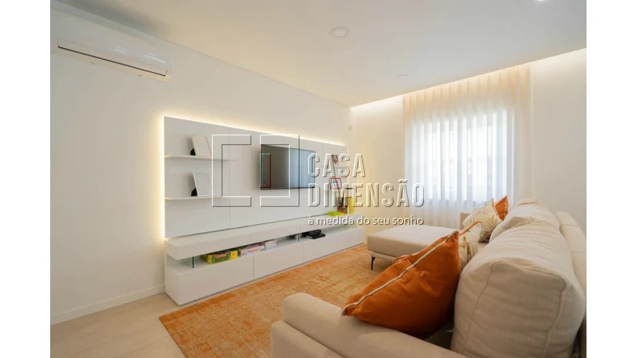 Apartamento T2 para Venda em Venteira Foto 7