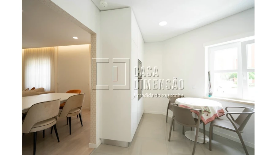 Apartamento T2 para Venda em Venteira Foto 41