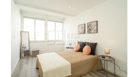 Apartamento T2 para Venda em Benfica