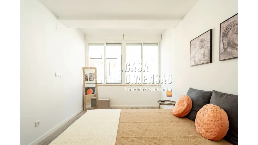 Apartamento T2 para Venda em Benfica Foto 23