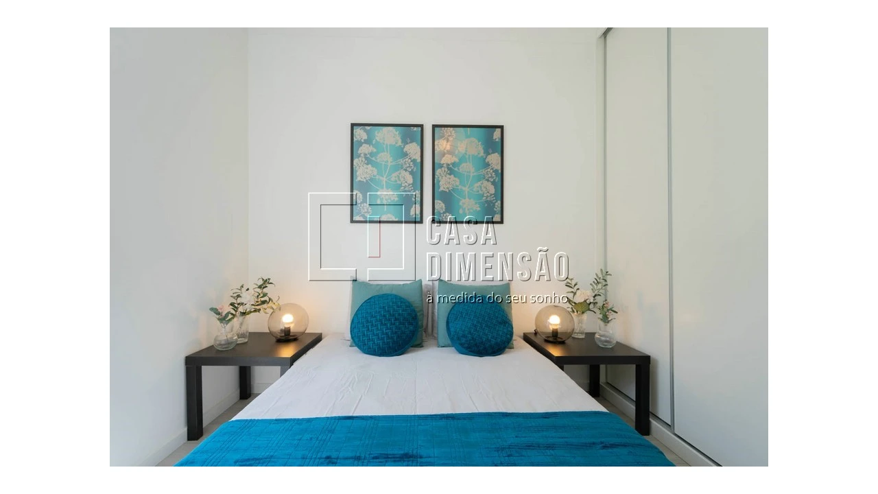 Apartamento T2 para Venda em Alvalade Foto 25