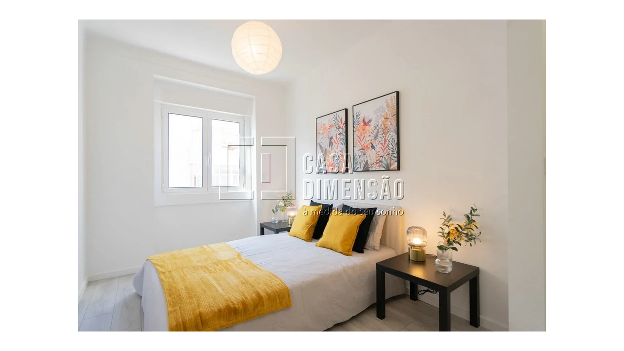 Apartamento T2 para Venda em Alvalade Foto 30
