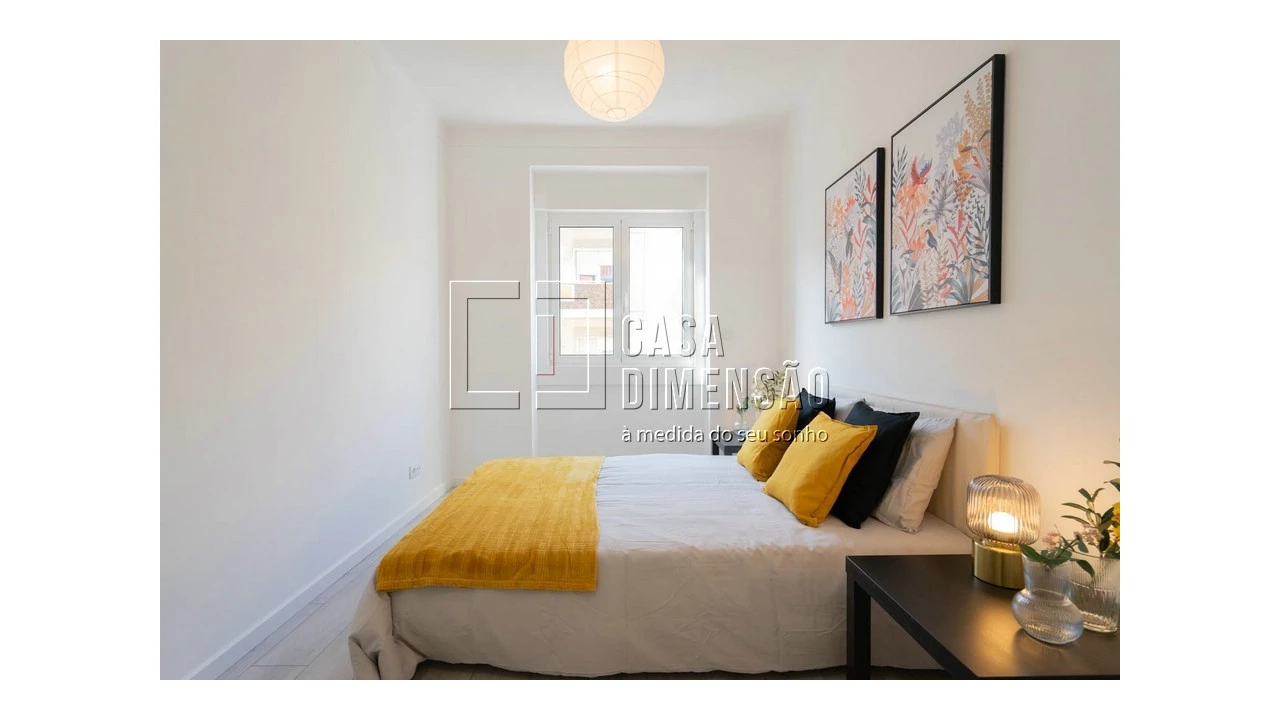 Apartamento T2 para Venda em Alvalade Foto 31