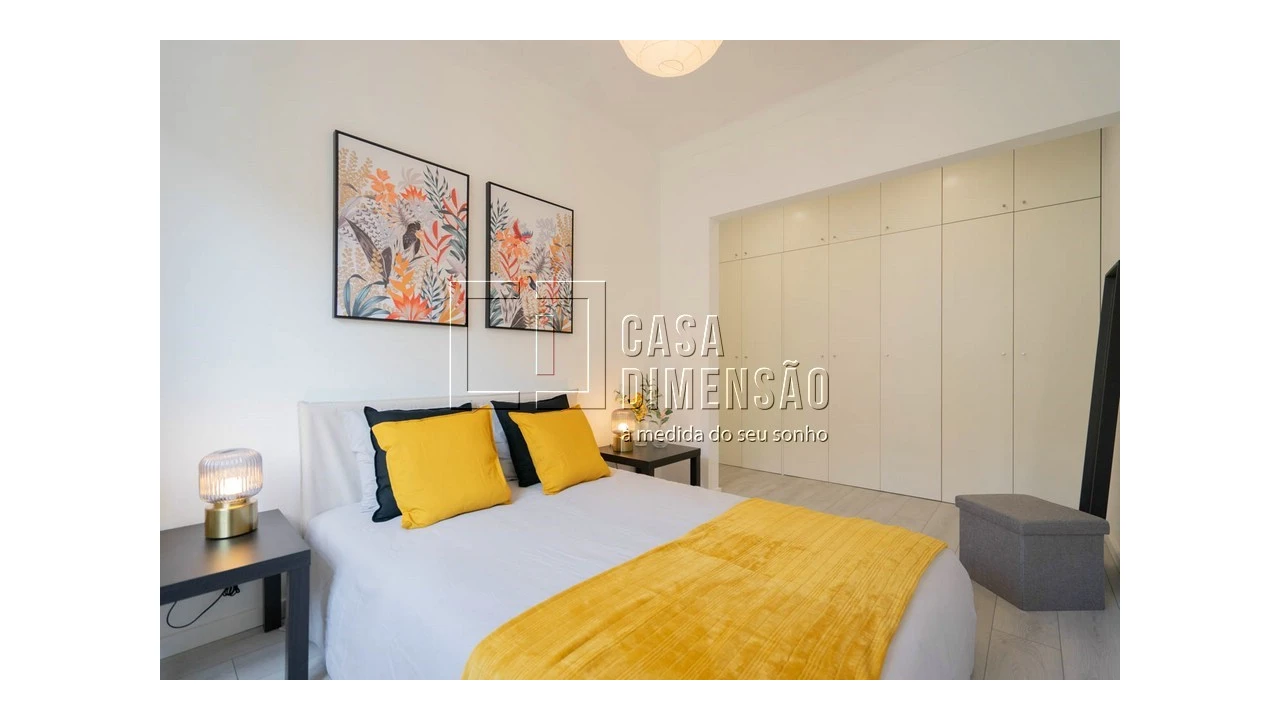 Apartamento T2 para Venda em Alvalade Foto 33