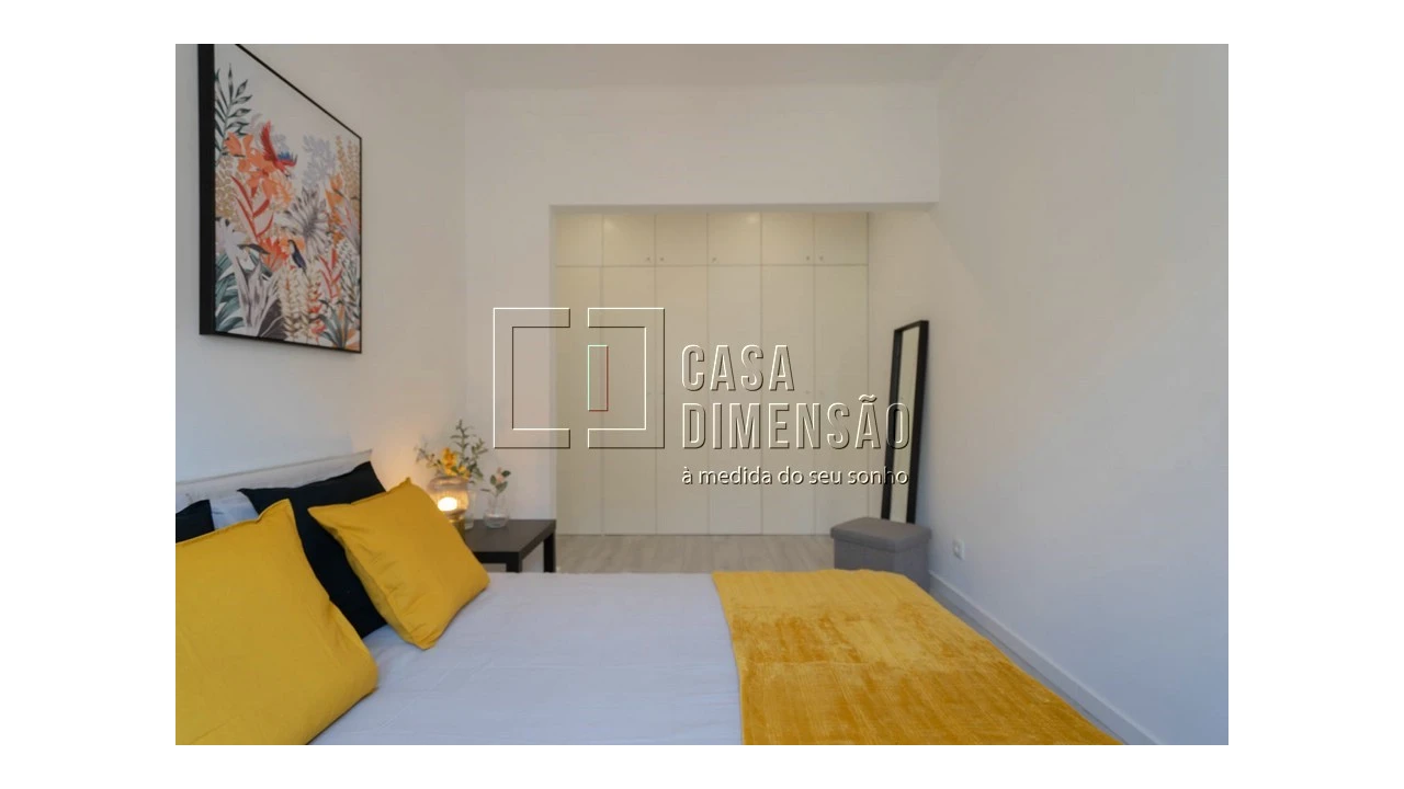 Apartamento T2 para Venda em Alvalade Foto 34