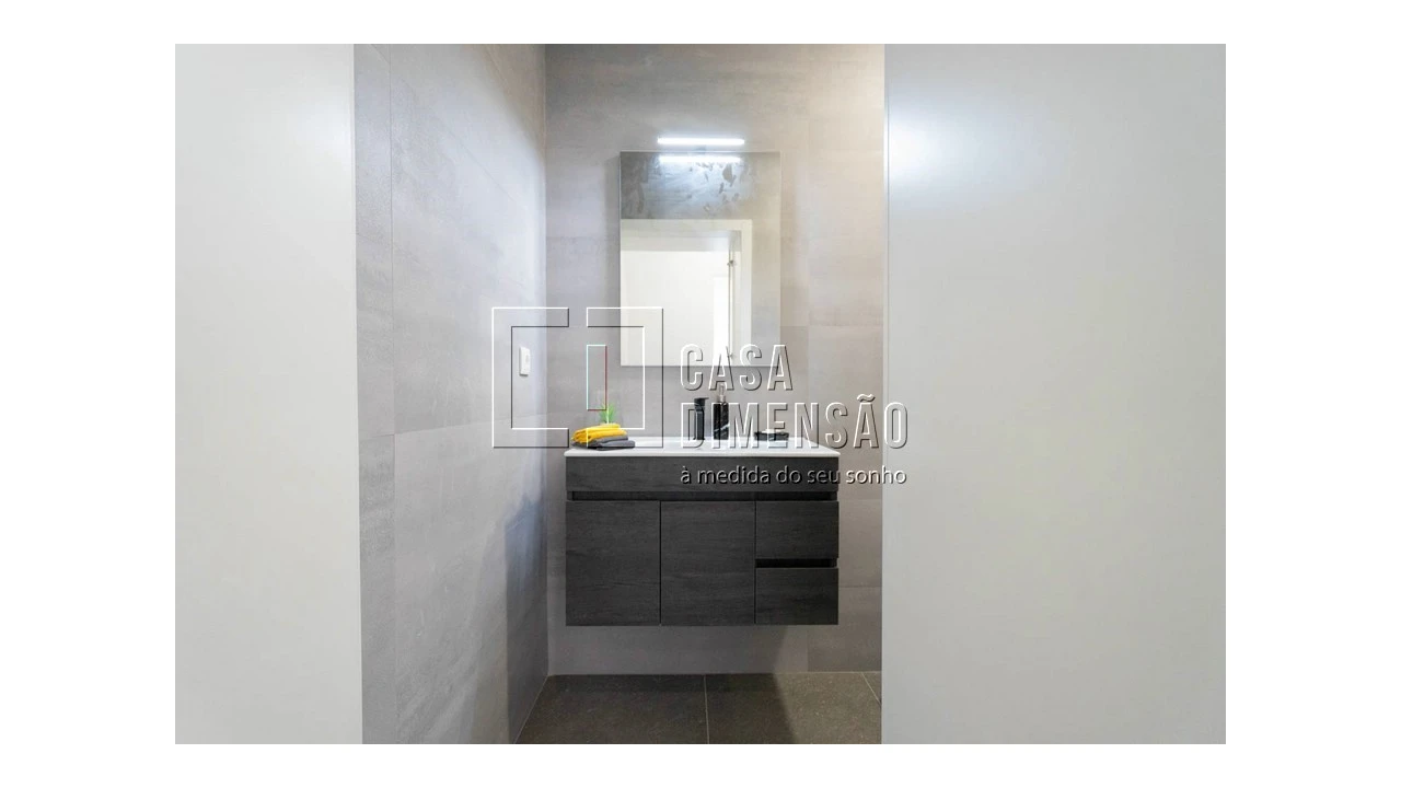 Apartamento T2 para Venda em Alvalade Foto 36