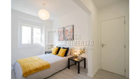 Apartamento T2 para Venda em Alvalade