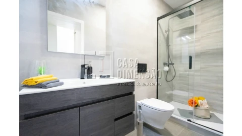 Apartamento T2 para Venda em Alvalade