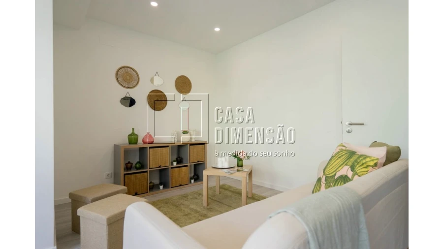 Apartamento T2 para Venda em Alvalade Foto 8