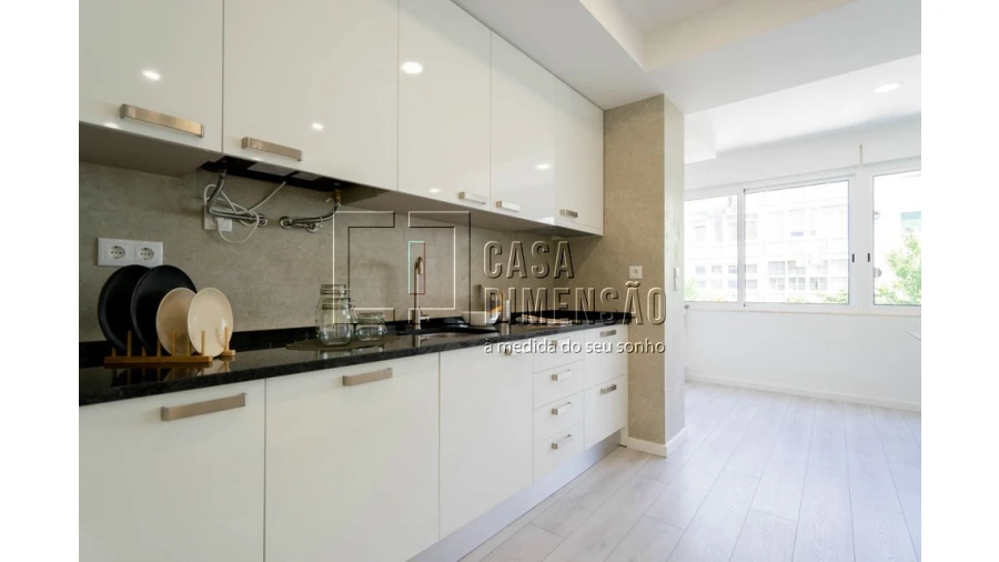 Apartamento T2 para Venda em Alvalade Foto 15