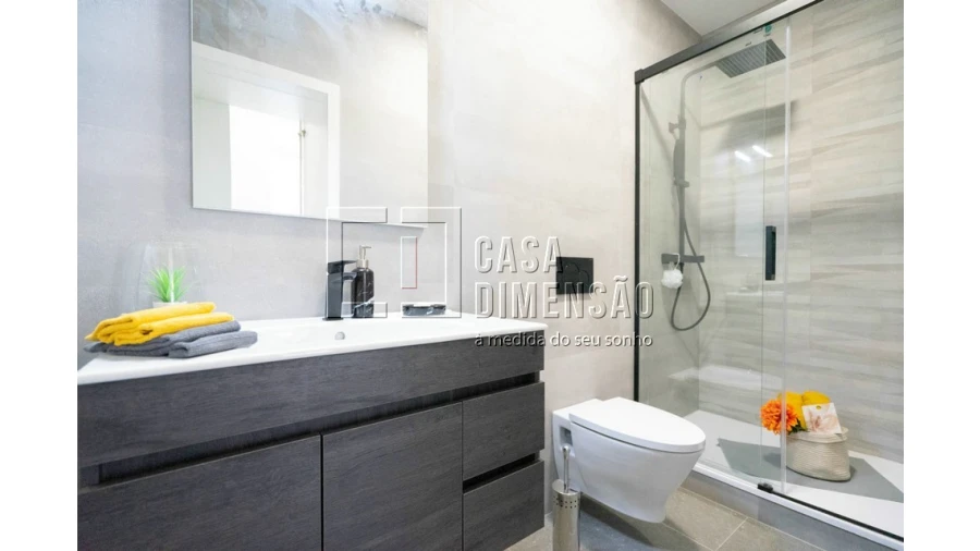 Apartamento T2 para Venda em Alvalade Foto 38