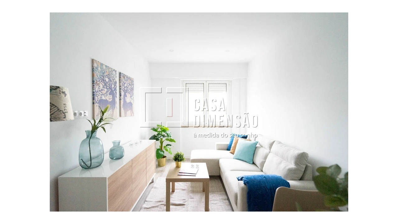 Apartamento T2 para Venda em Benfica Foto 4