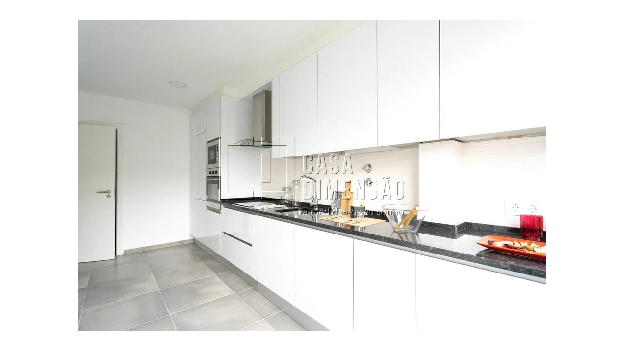 Apartamento T2 para Venda em Benfica Foto 17