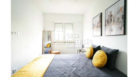 Apartamento T2 para Venda em Benfica