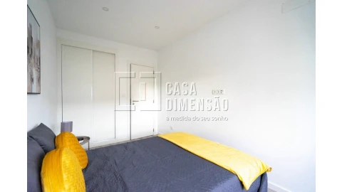 Apartamento T2 para Venda em Benfica