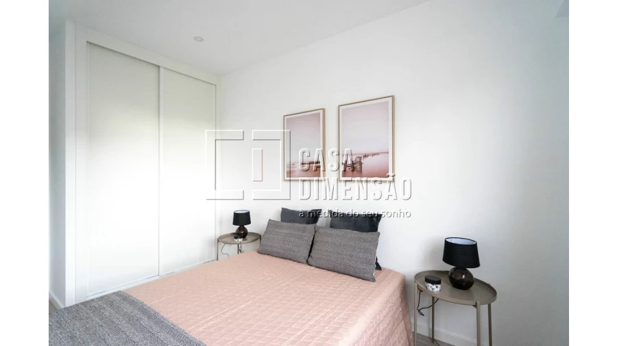 Apartamento T2 para Venda em Benfica Foto 21