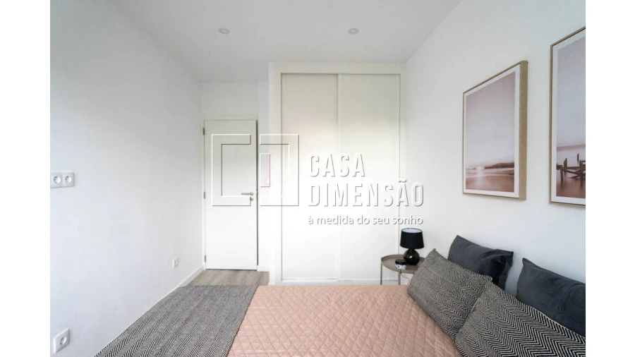 Apartamento T2 para Venda em Benfica Foto 22