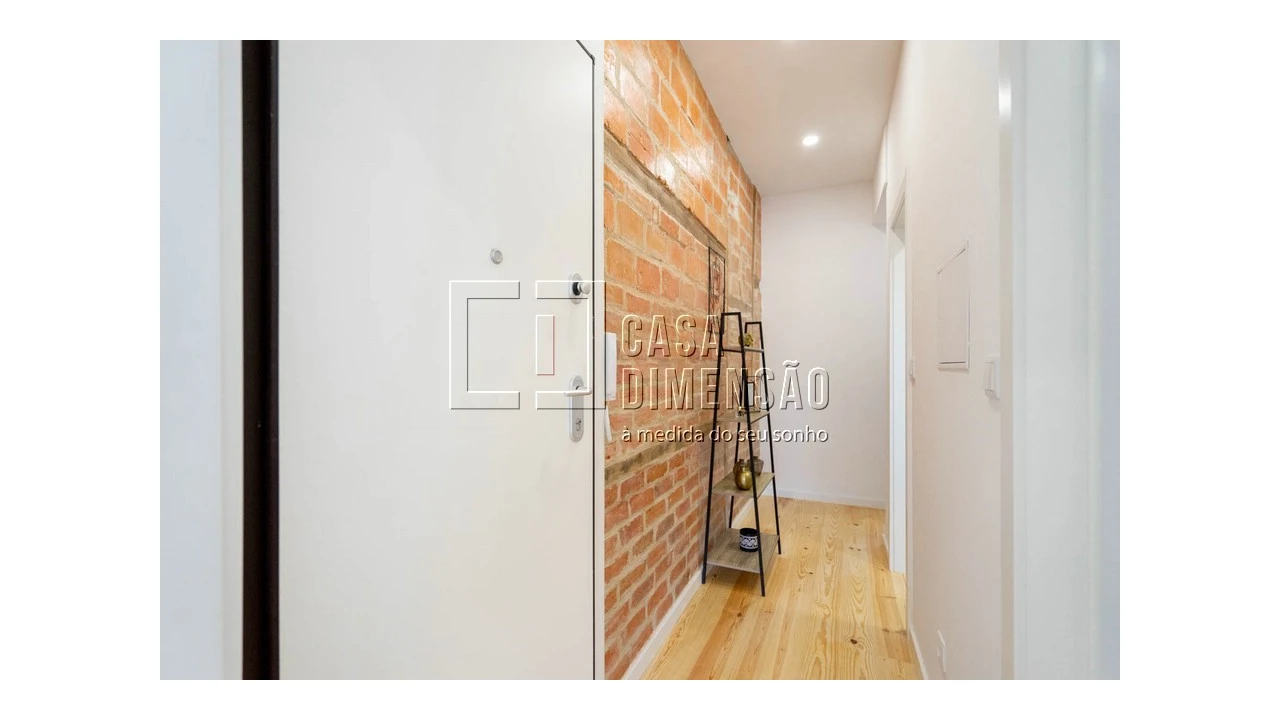 Apartamento T2 para Venda em Penha de França Foto 4