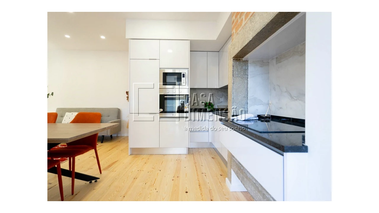Apartamento T2 para Venda em Penha de França Foto 12