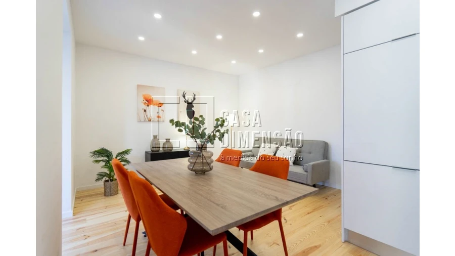 Apartamento T2 para Venda em Penha de França Foto 11