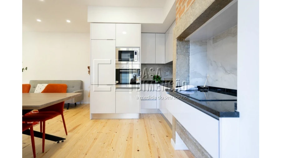 Apartamento T2 para Venda em Penha de França Foto 12