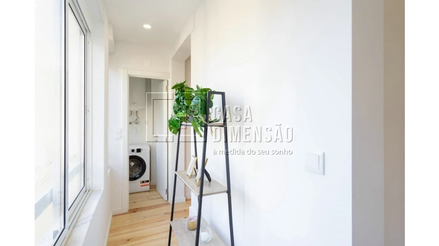 Apartamento T2 para Venda em Penha de França Foto 14