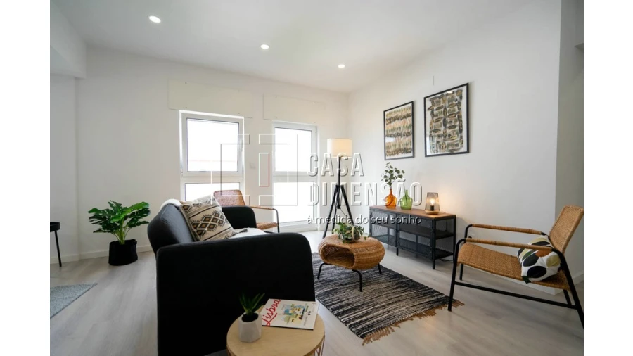 Apartamento T3 para Venda em Carnide Foto 7