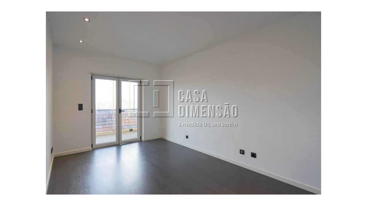 Apartamento T3 para Venda em Mina de Água Foto 24
