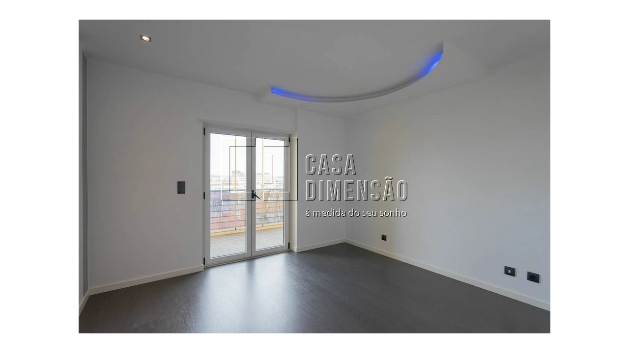 Apartamento T3 para Venda em Mina de Água Foto 32