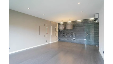Apartamento T3 para Venda em Mina de Água