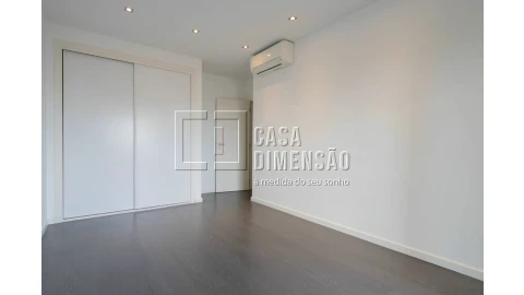 Apartamento T3 para Venda em Mina de Água