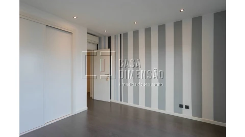 Apartamento T3 para Venda em Mina de Água