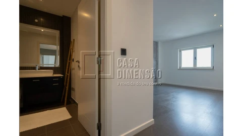 Apartamento T3 para Venda em Mina de Água