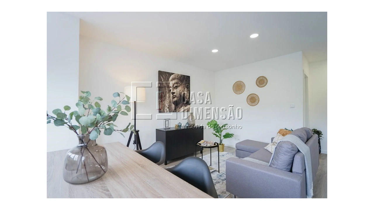 Apartamento T2 para Venda em Benfica Foto 7