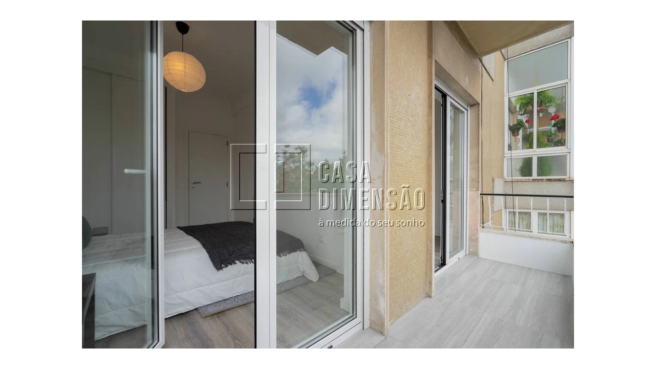 Apartamento T2 para Venda em Benfica Foto 21