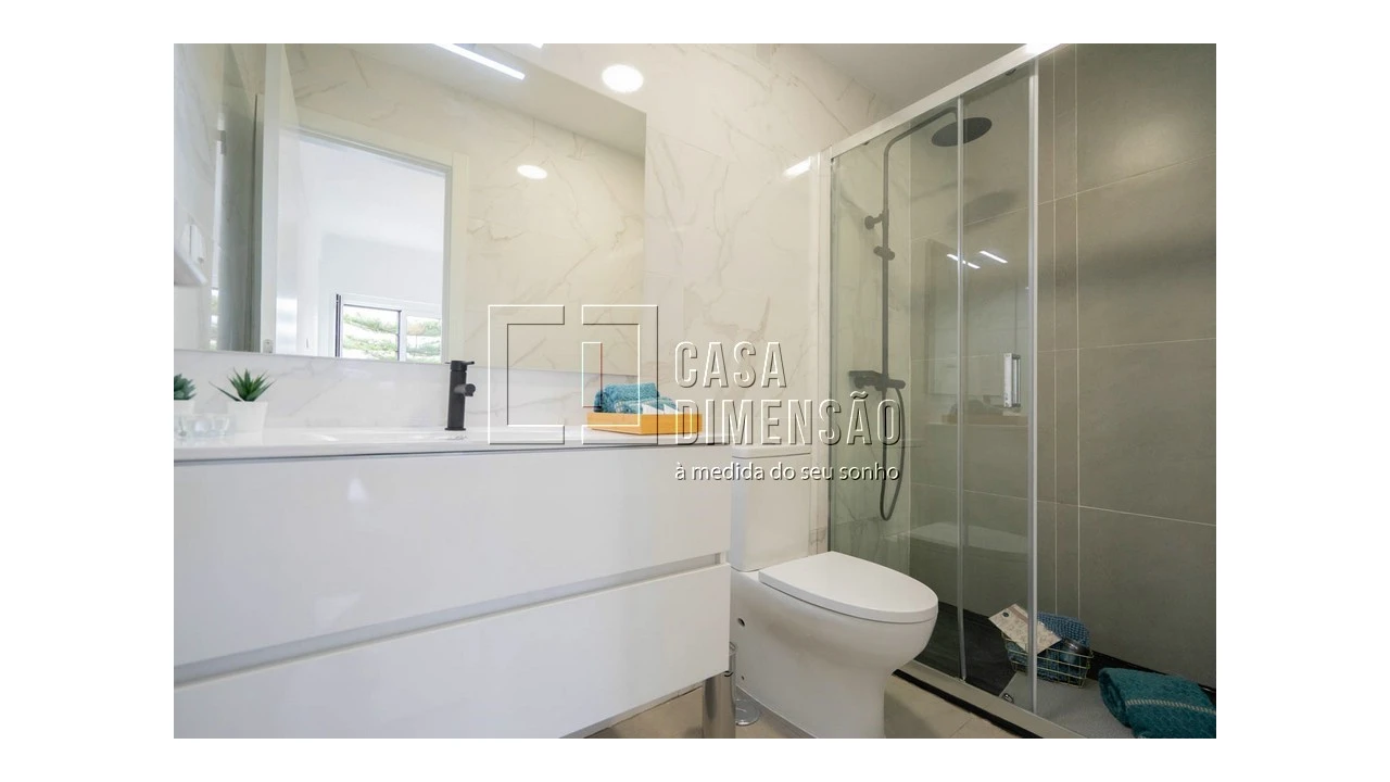 Apartamento T2 para Venda em Benfica Foto 28
