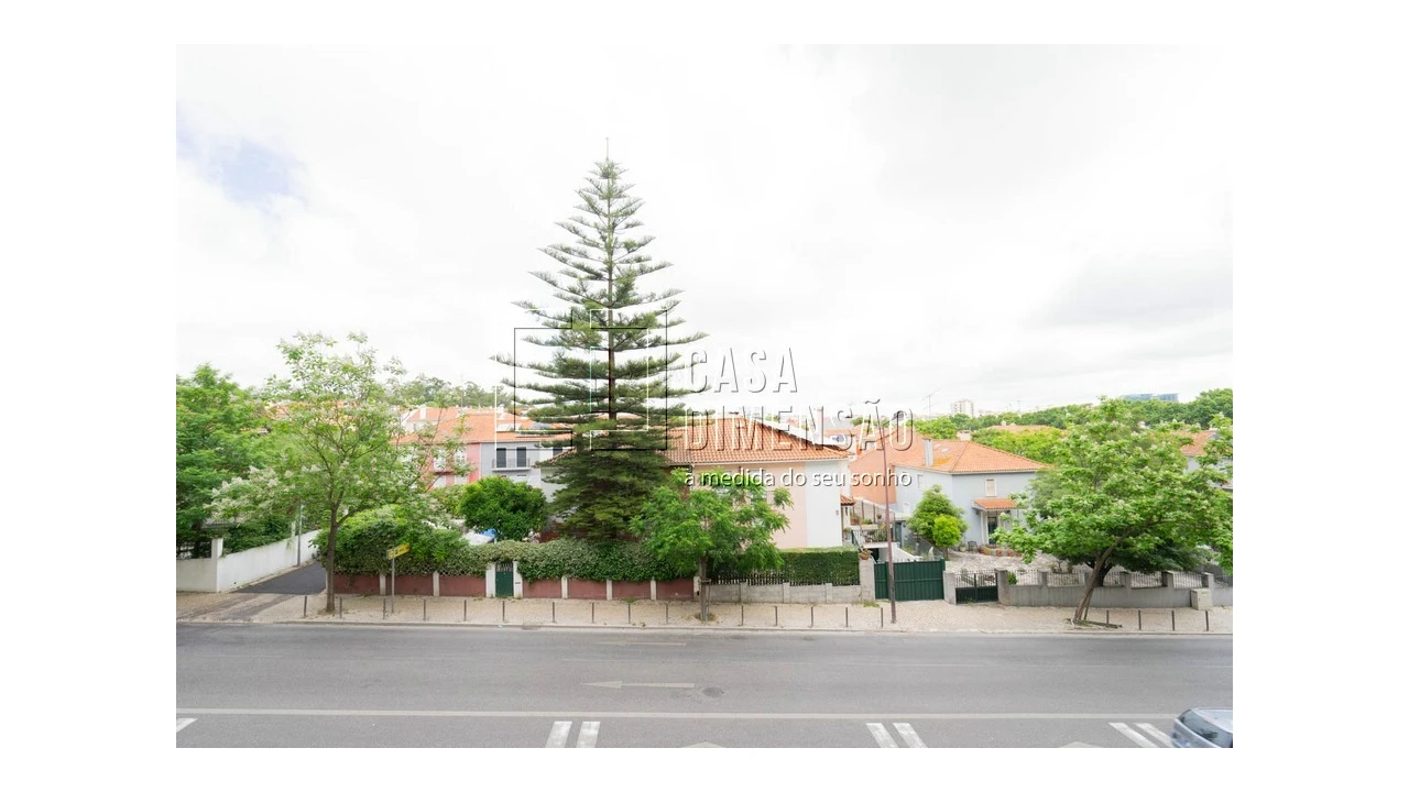 Apartamento T2 para Venda em Benfica Foto 33