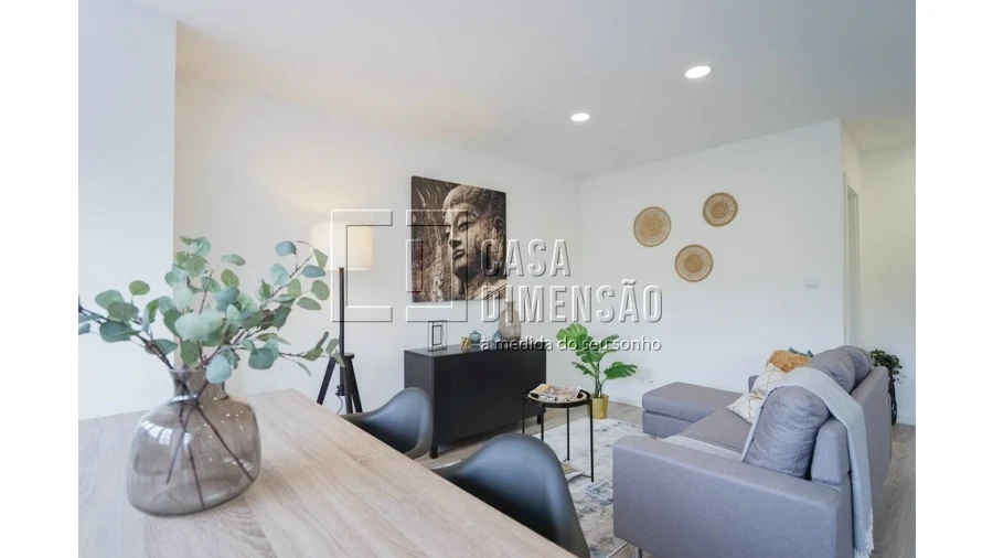 Apartamento T2 para Venda em Benfica Foto 7