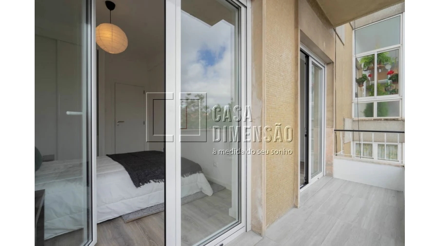 Apartamento T2 para Venda em Benfica Foto 21